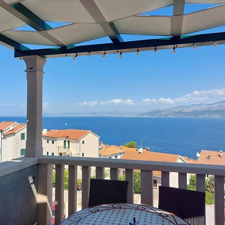 Apartments With A Parking Space Postira, Brac - 2911 Экстерьер фото