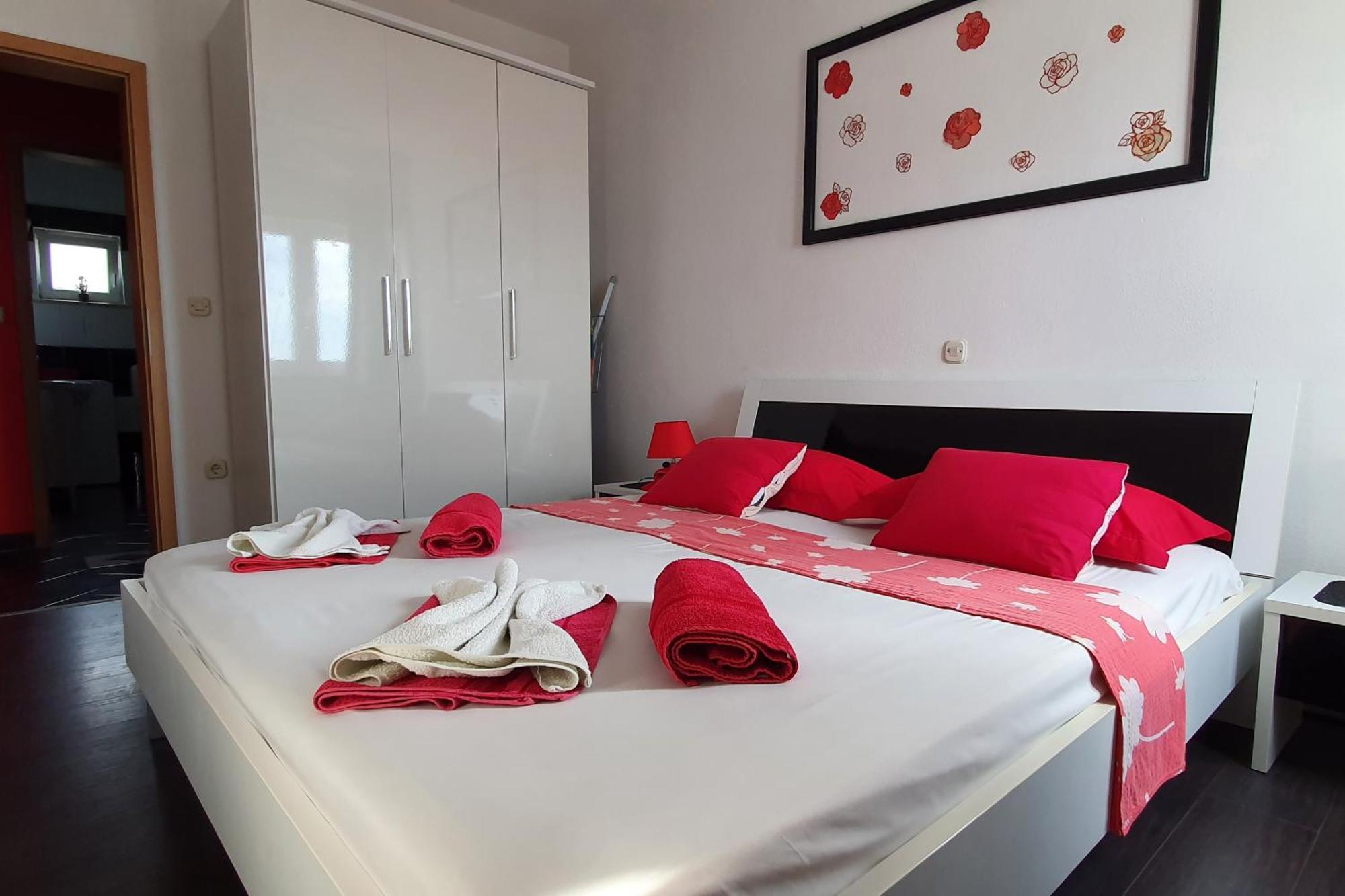 Apartments With A Parking Space Postira, Brac - 2911 Номер фото